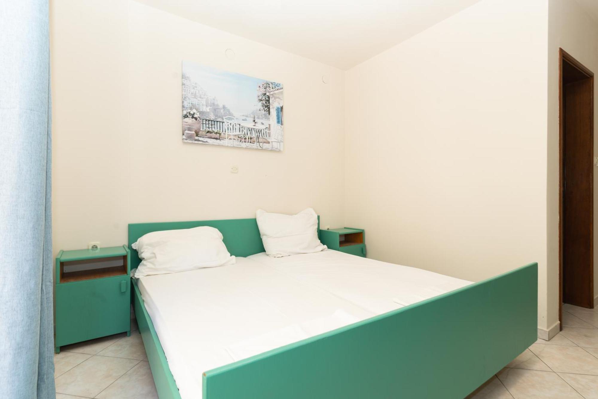 Villa Barbara Oasis Central Suite With Terrace Novalja Luaran gambar